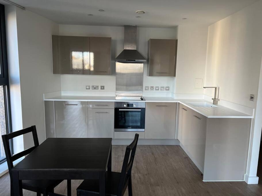 Brand New Heart Of Birmingham One Bedroom Luaran gambar