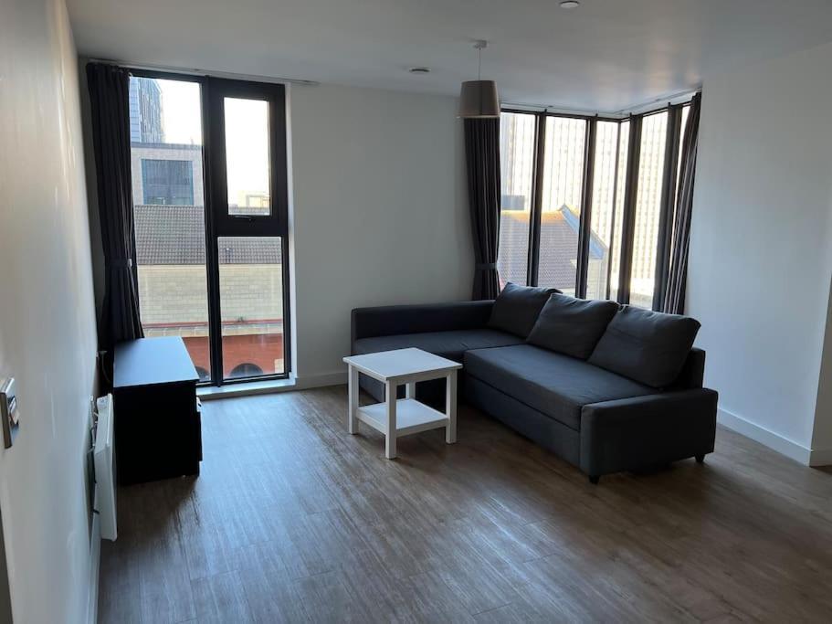 Brand New Heart Of Birmingham One Bedroom Luaran gambar